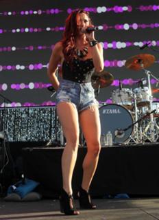 Jessica Sutta feet photo 4