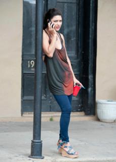 Jessica Szohr feet photo thumbnail