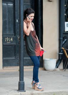 Jessica Szohr feet photo thumbnail