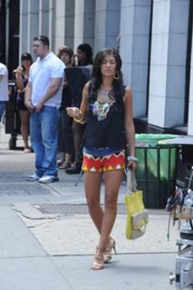 Jessica Szohr feet photo thumbnail