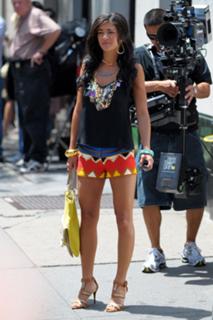 Jessica Szohr feet photo thumbnail