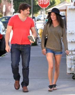 Jessica Szohr feet photo thumbnail