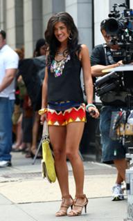 Jessica Szohr feet photo thumbnail
