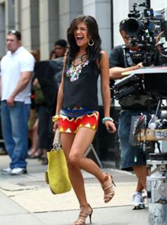 Jessica Szohr feet photo thumbnail