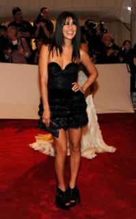 Jessica Szohr feet photo thumbnail