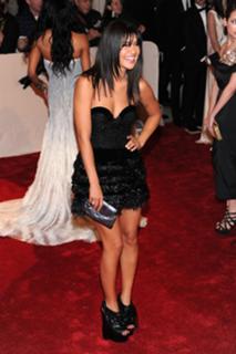 Jessica Szohr feet photo thumbnail