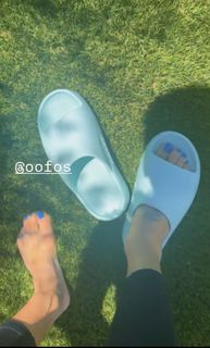 Jessica Szohr feet photo 5