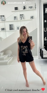 Jessica Thivenin feet photo 16