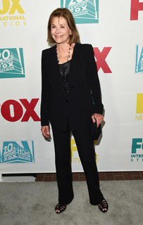 Jessica Walter feet photo 5