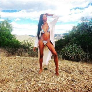 Jessica White feet photo 5