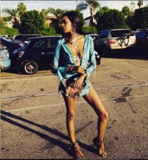 Jessica White feet photo 2