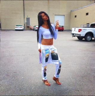 Jessica White feet photo 7