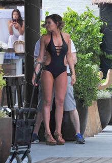 Jessica Wright feet photo thumbnail