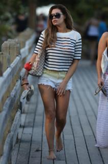 Jessica Wright feet photo thumbnail