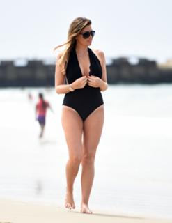 Jessica Wright feet photo thumbnail