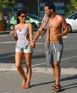 Jessica Wright feet photo thumbnail