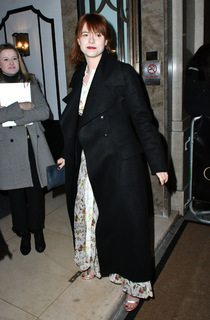 Jessie Buckley feet photo thumbnail