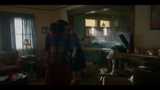 Jessie Buckley feet photo thumbnail