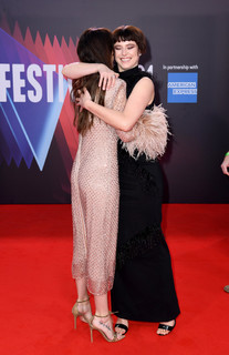 Jessie Buckley feet photo thumbnail