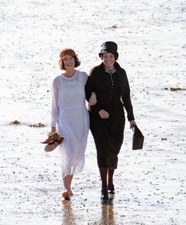 Jessie Buckley feet photo thumbnail