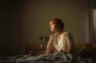 Jessie Buckley feet photo thumbnail