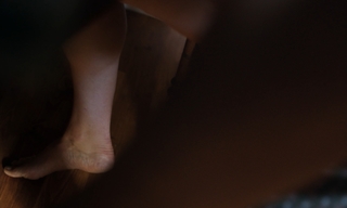 Jessie Buckley feet photo thumbnail