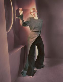 Jessie Buckley feet photo 4