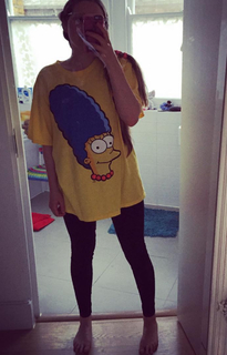 Jessie Cave feet photo 9