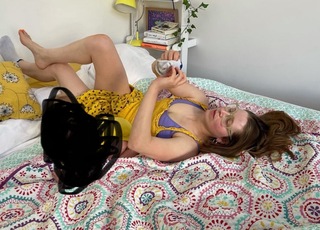 Jessie Cave feet photo 8