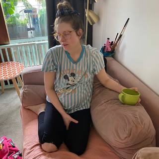 Jessie Cave feet photo 7