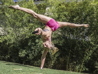Jessie Graff feet photo 8
