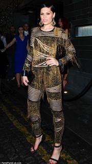 Jessie J feet photo thumbnail