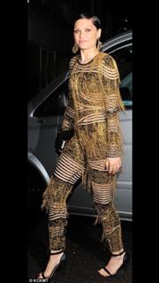 Jessie J feet photo thumbnail