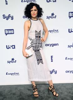 Jessie J feet photo thumbnail