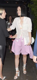 Jessie J feet photo thumbnail