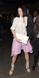 Jessie J feet photo thumbnail