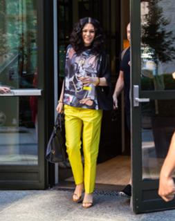Jessie J feet photo thumbnail