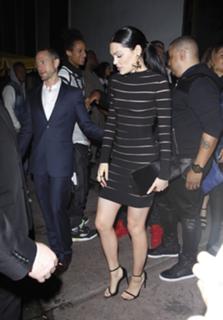 Jessie J feet photo thumbnail