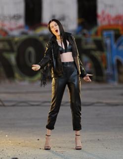 Jessie J feet photo thumbnail