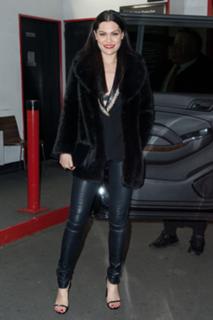 Jessie J feet photo thumbnail