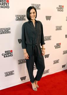 Jessie J feet photo thumbnail
