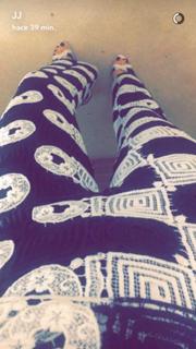 Jessie J feet photo thumbnail