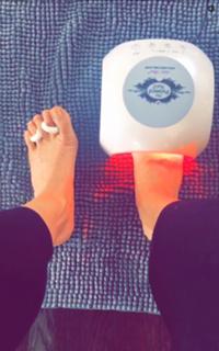 Jessie J feet photo thumbnail