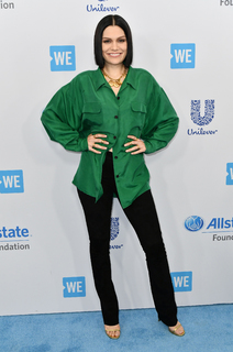 Jessie J feet photo thumbnail