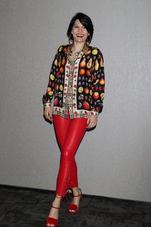 Jessie J feet photo thumbnail