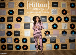 Jessie J feet photo thumbnail