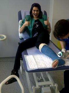 Jessie J feet photo thumbnail