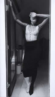 Jessie J feet photo thumbnail