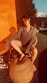Jessie J feet photo thumbnail