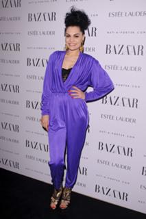 Jessie J feet photo thumbnail